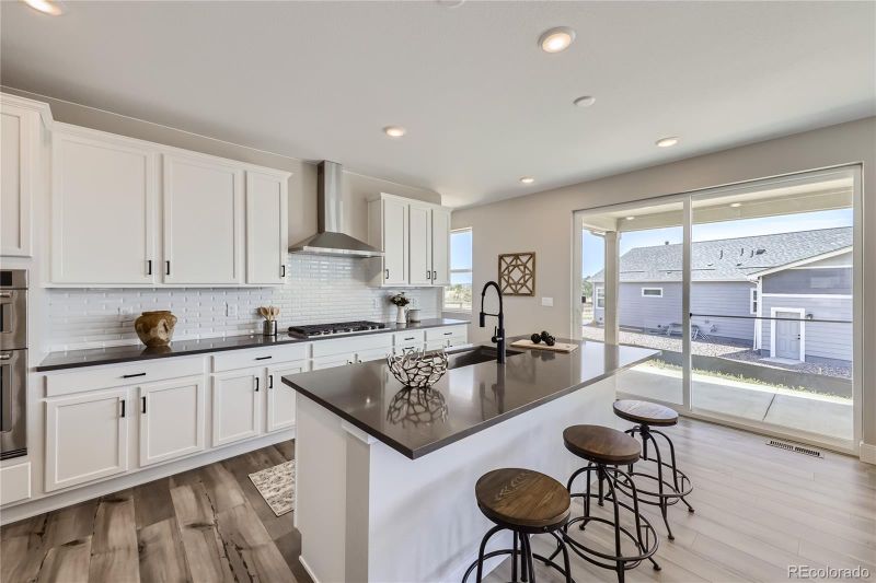 12864 Pinnacle, Firestone, CO 80504