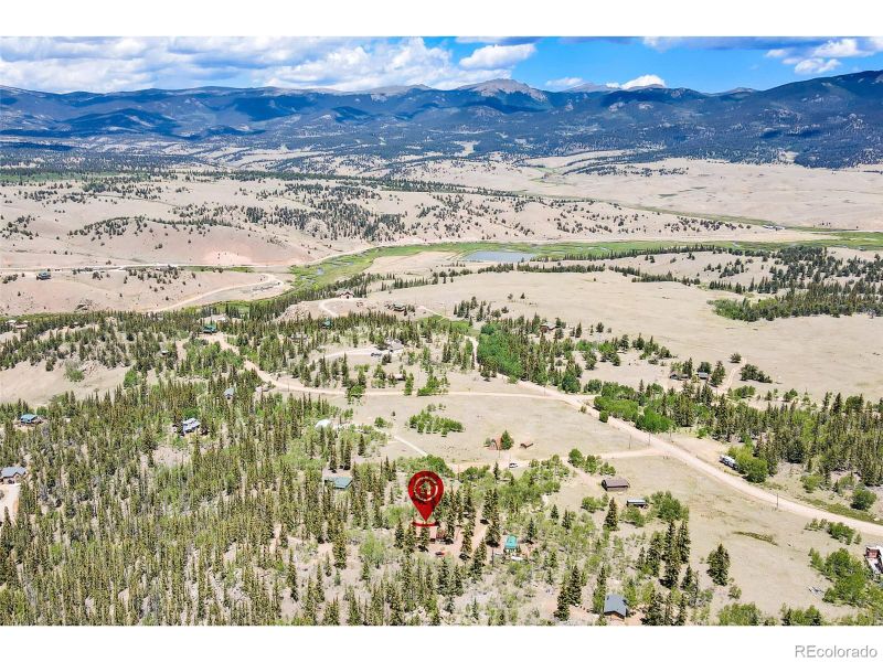 33 Hub Ct, Jefferson, CO 80456