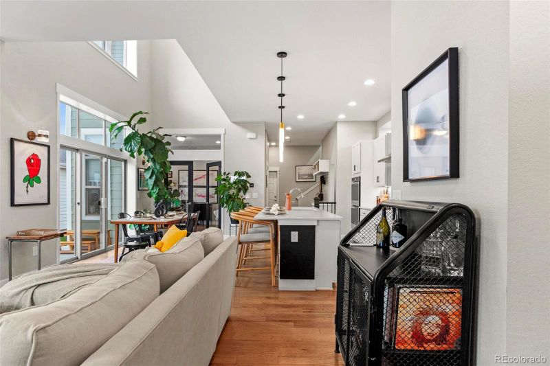 5925 Hanover St, Denver, CO 80238