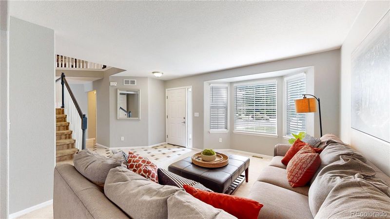 6526 Mcintyre Ct, Arvada, CO 80007