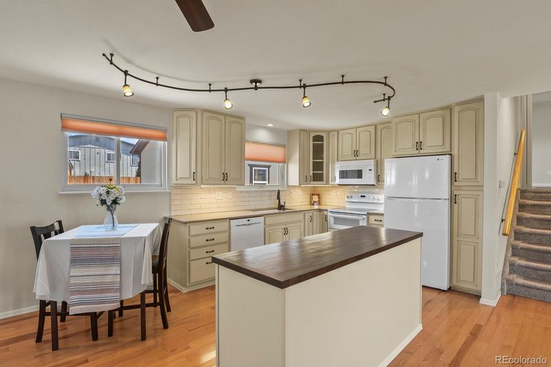 3885 E 115th Ave, Thornton, CO 80233