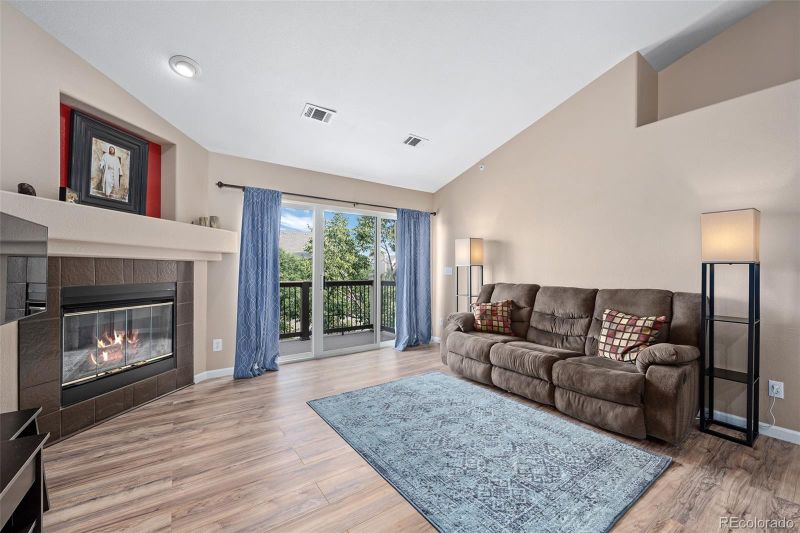 7355 S Alkire St #303, Littleton, CO 80127