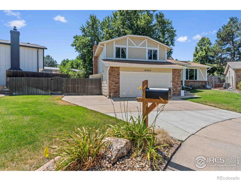 10563 Canosa Ct, Denver, CO 80234