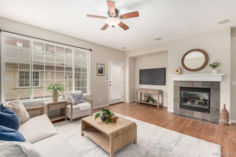 940 Bristle Pine Cir #D, Highlands Ranch, CO 80129