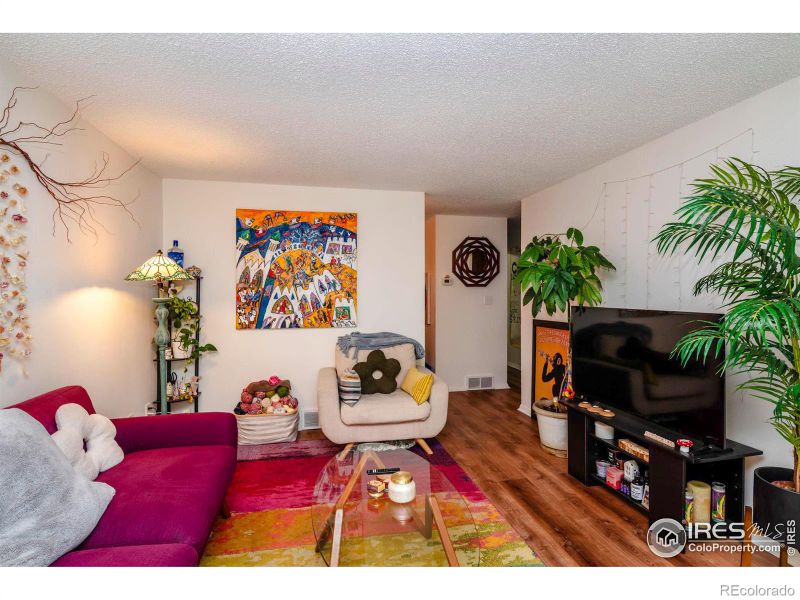 824-826 Meeker St, Longmont, CO 80504