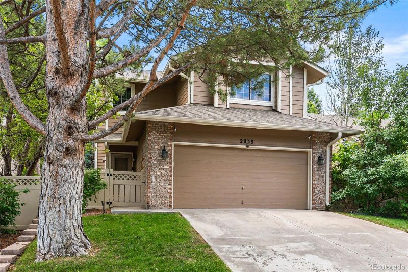 2038 E Phillips Pl, Centennial, CO 80122