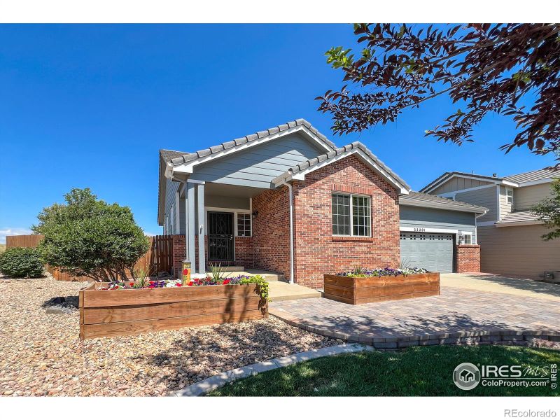 22201 E Jarvis Pl, Aurora, CO 80018