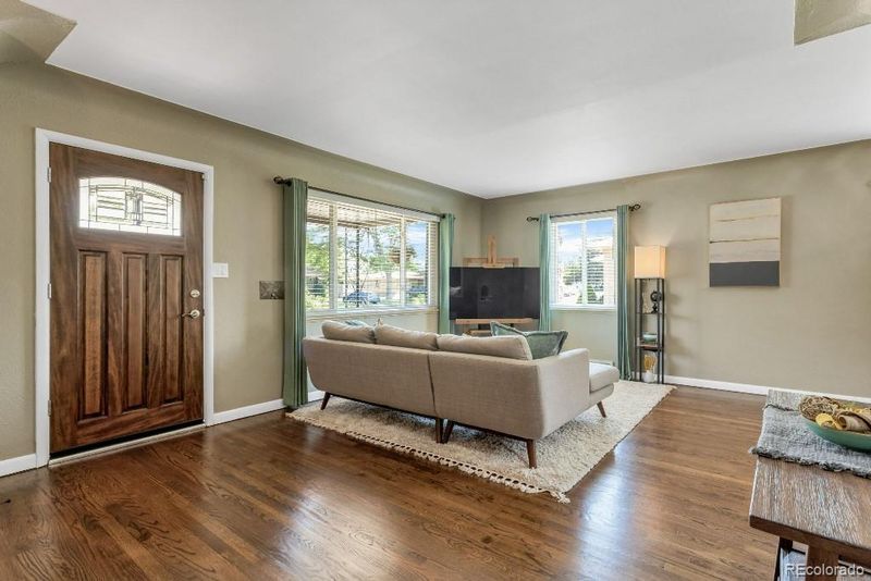 4639 Saulsbury St, Wheat Ridge, CO 80033
