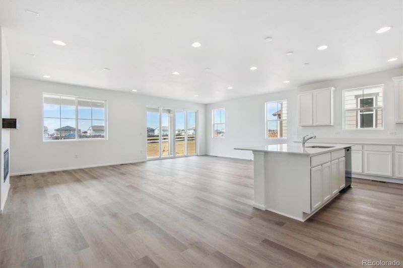9053 Truckee Ct, Commerce City, CO 80022