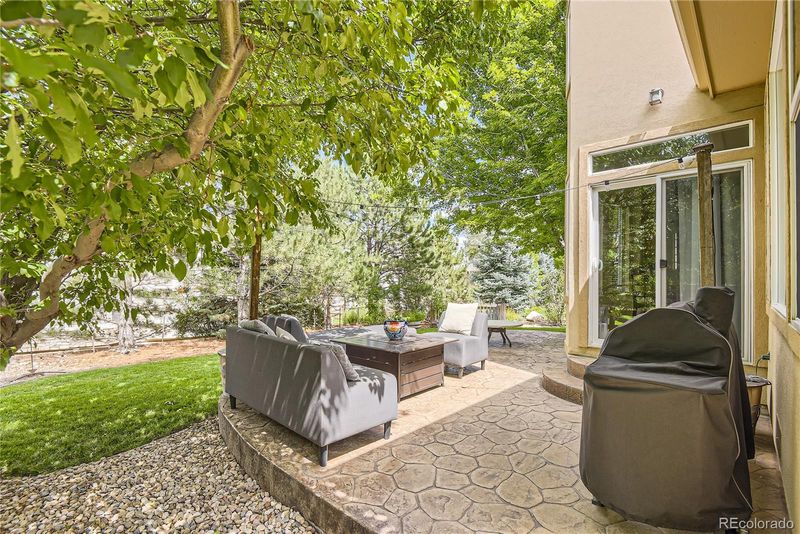 6157 Vacquero Dr, Castle Pines, CO 80108