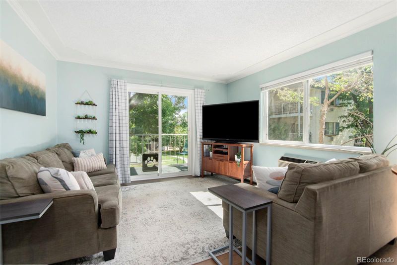 5995 E Iliff Ave #201, Denver, CO 80222