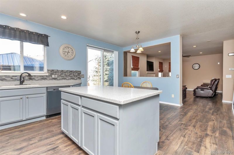 4689 Spinning Wheel Dr, Brighton, CO 80601