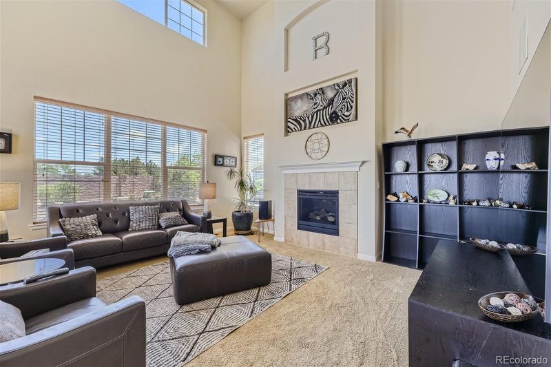 25191 E Ottawa Dr, Aurora, CO 80016