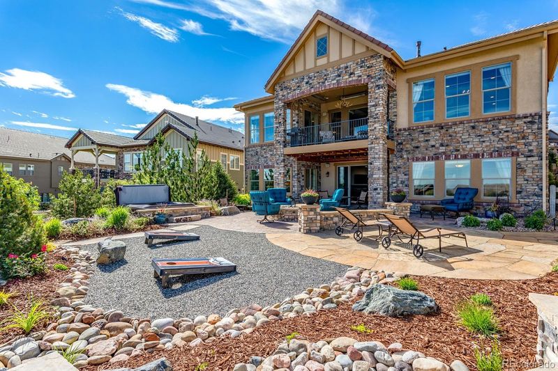 937 Spirit Rock Point, Highlands Ranch, CO 80126
