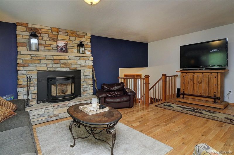 304 Pinyon Ln, Poncha Springs, CO 81242
