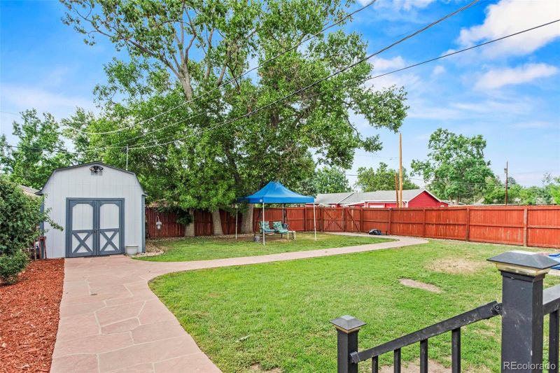 4401 S Pearl St, Englewood, CO 80113