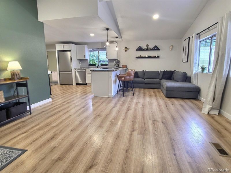 12 Sagebrush St, Golden, CO 80401