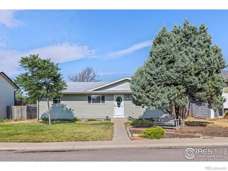 7851 2nd St, Wellington, CO 80549