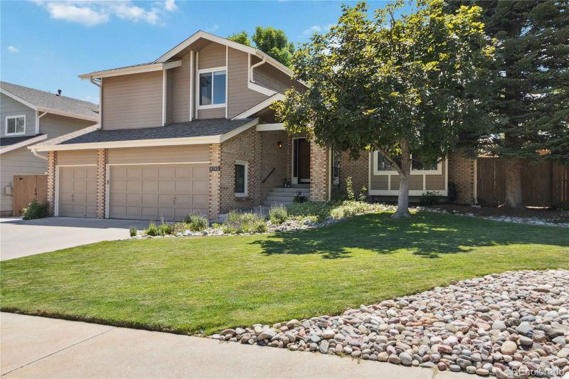 8763 Wildrose Ct, Highlands Ranch, CO 80126