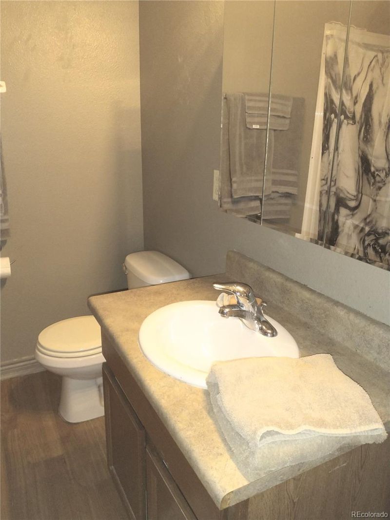 1905 Lakeview Ave, Pueblo, CO 81004