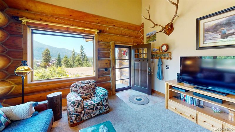 629 Park Ave, Grand Lake, CO 80447