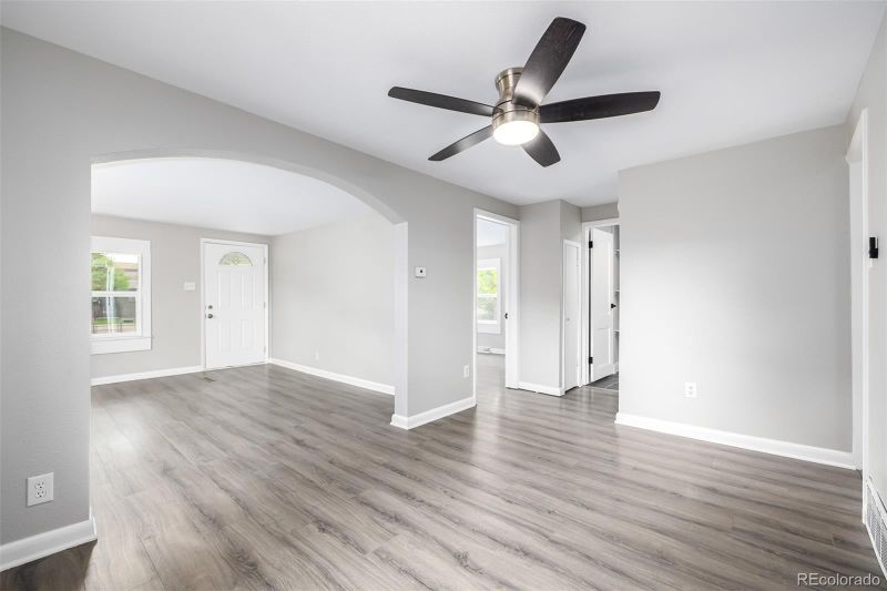 170 S 7th Ave, Brighton, CO 80601
