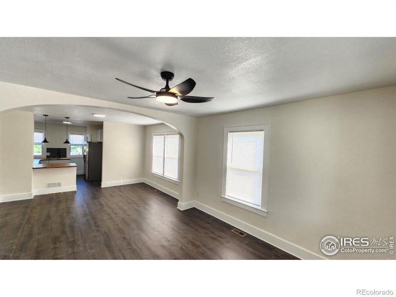 512 N 4th St, Sterling, CO 80751