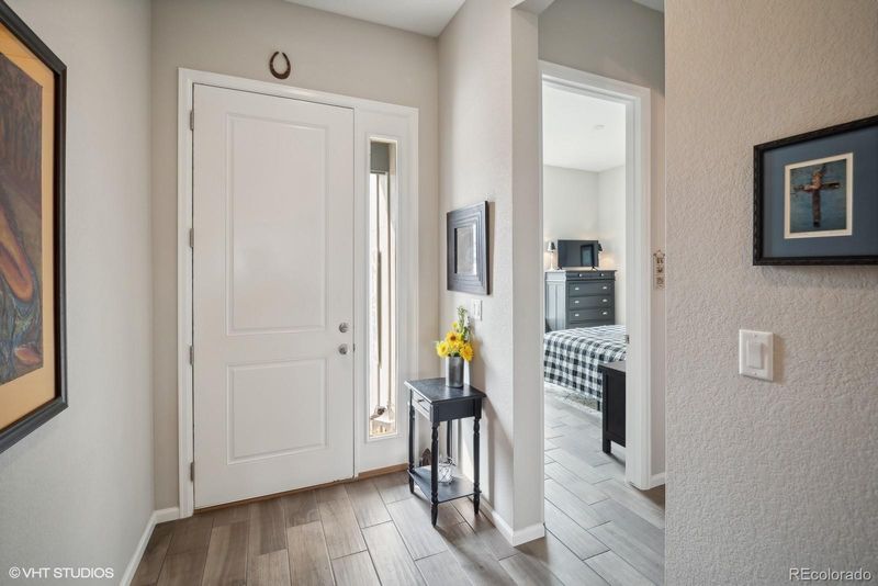 9158 Fraser River St, Littleton, CO 80125