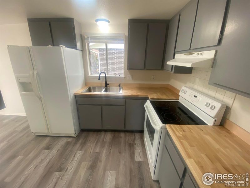 1120-1122 E 15th St N #1120-1122, Loveland, CO 80538