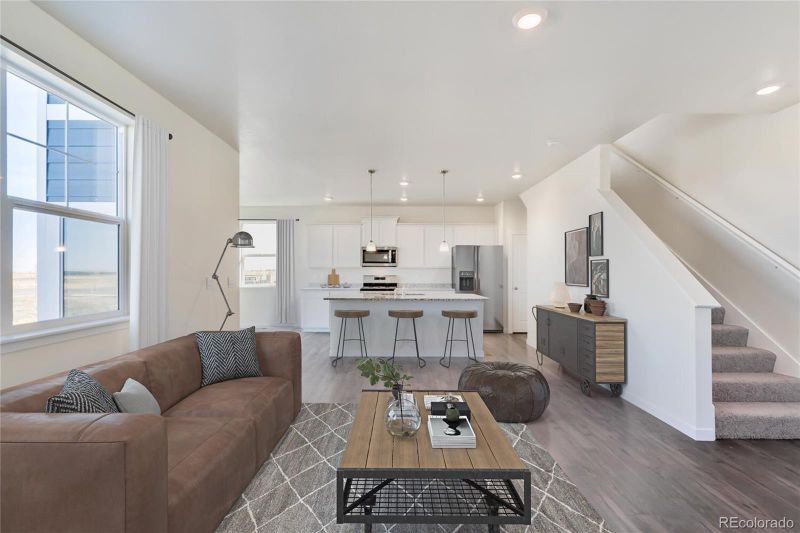 202 S Uriah St, Aurora, CO 80018