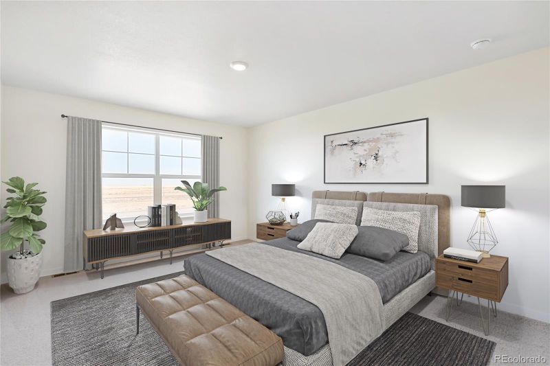 202 S Uriah St, Aurora, CO 80018
