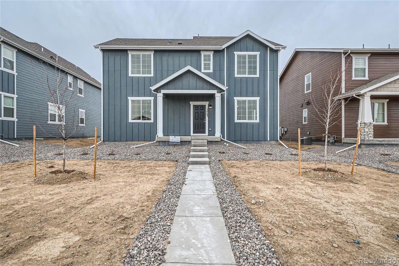 2867 Oxley St, Strasburg, CO 80136