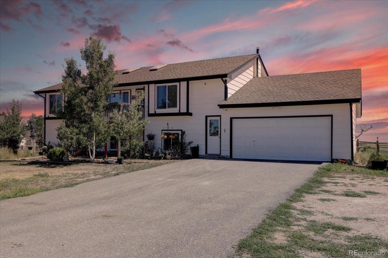 43400 Somerset Ct, Elizabeth, CO 80107