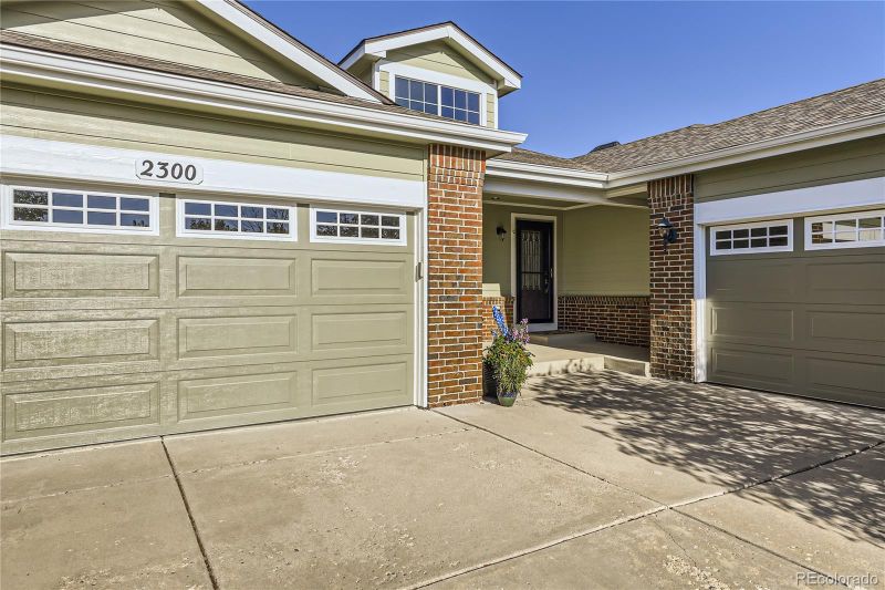 2300 Primrose Ln, Erie, CO 80516