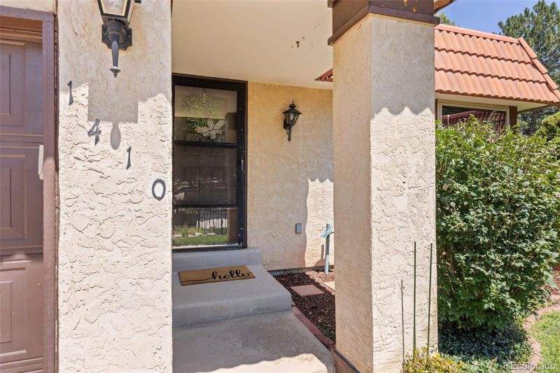 1410 S Troy St, Aurora, CO 80012