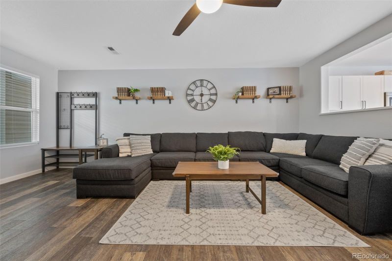 7813 S Kalispell Cir, Englewood, CO 80112