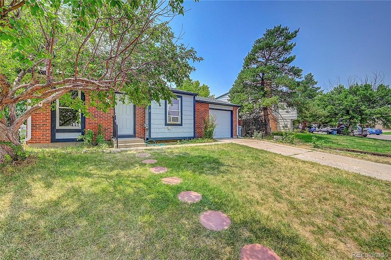 742 Centennial Way, Bennett, CO 80102