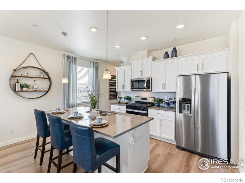 1726 Knobby Pine Dr #A, Fort Collins, CO 80528