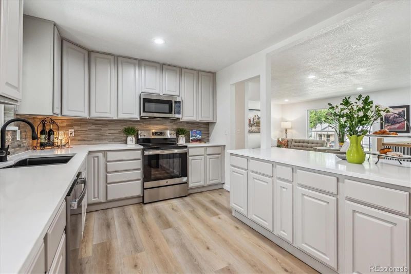 1386 Dexter St, Broomfield, CO 80020