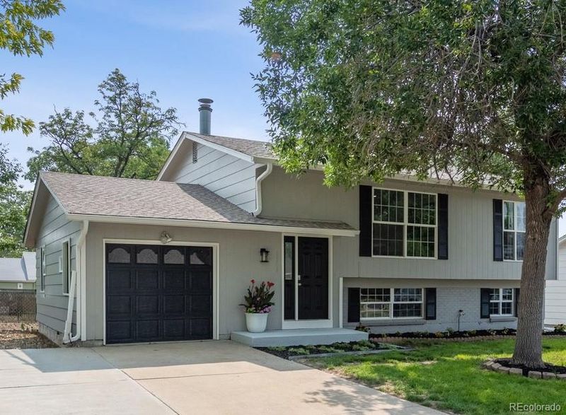 1386 Dexter St, Broomfield, CO 80020