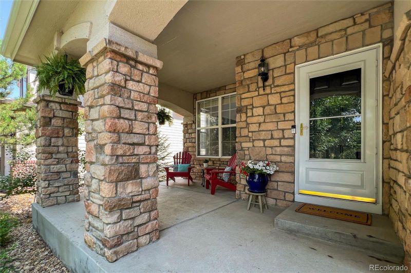 1422 S Haleyville Cir, Aurora, CO 80018