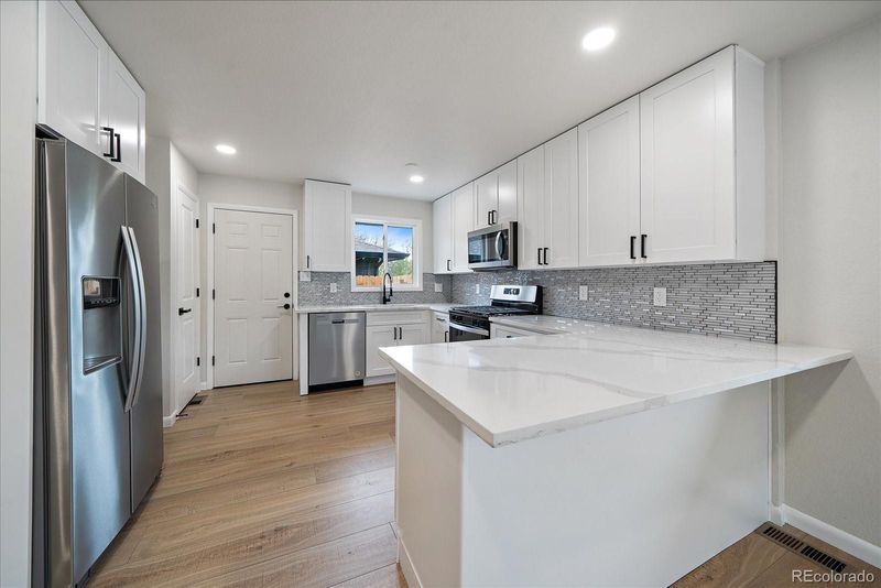 4949 E 9th Ave, Denver, CO 80220