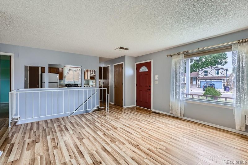 4322 Elkhart St, Denver, CO 80239
