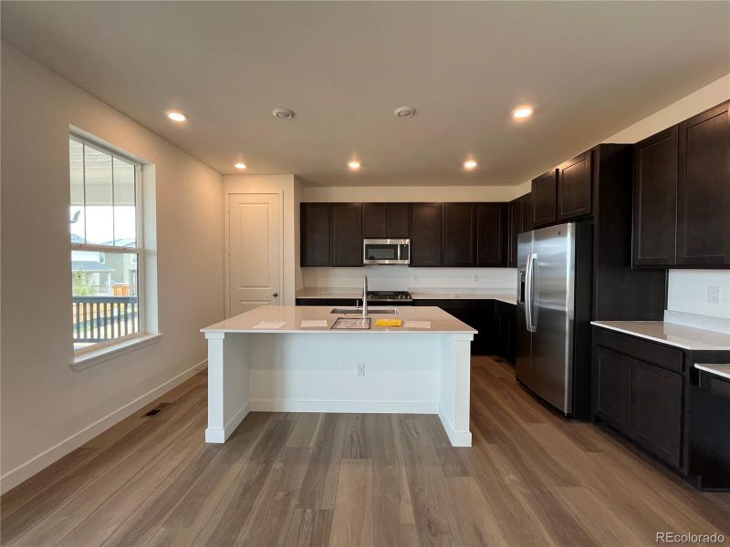 24467 E Pacific Pl, Aurora, CO 80018