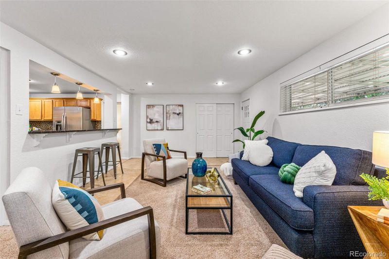 2880 Newport St, Denver, CO 80207