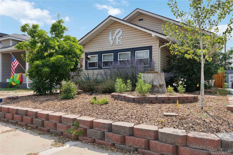 3247 S Sherman St, Englewood, CO 80113