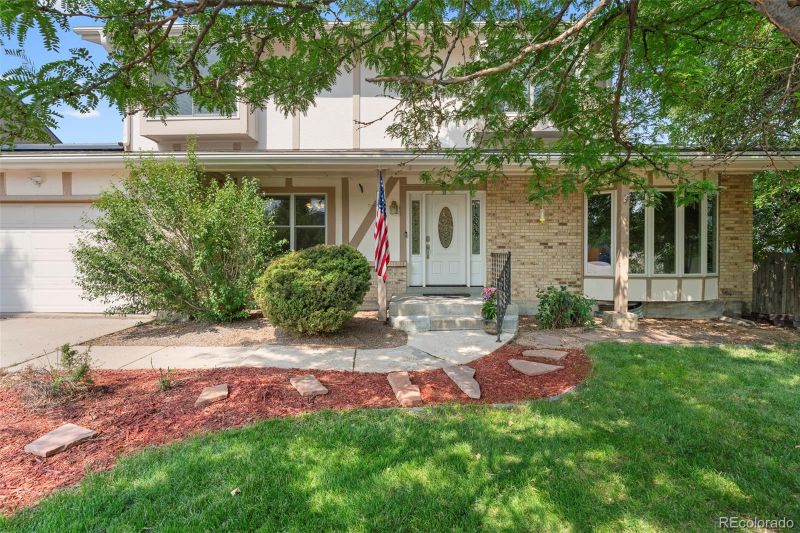 5916 S Kline St, Littleton, CO 80127