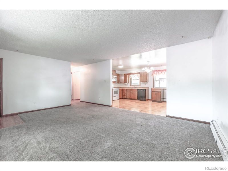 448 4th St, Frederick, CO 80530