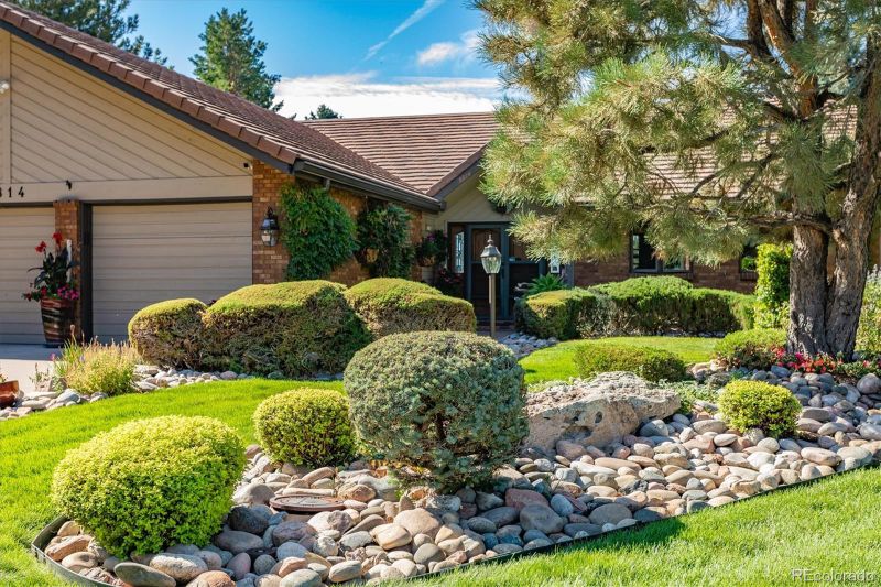 8814 W Iliff Ave, Lakewood, CO 80227