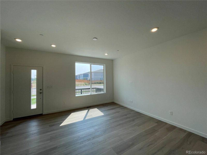 5414 Second Ave, Timnath, CO 80547